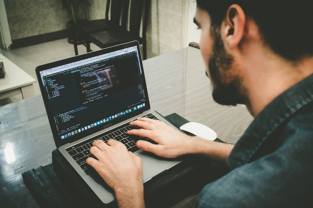 Accelerate your AI deployment with a comprehensive data management strategy