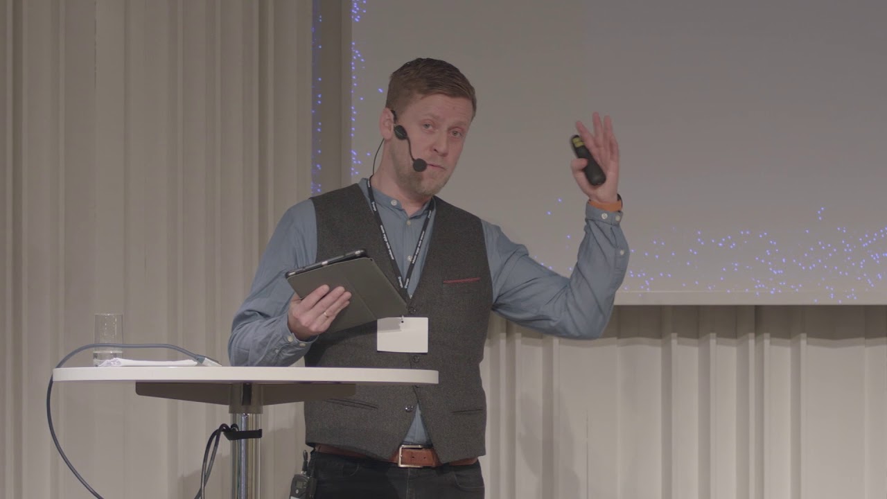 Punch Above Your Weight: Introducing Data Science To SMEs - Brynjólfur Borgar Jónsson