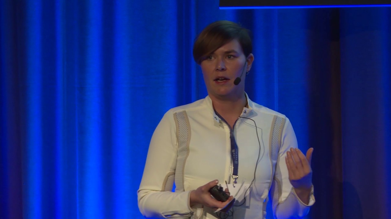 How To Turn Analytics Into Customer Value Proposition - Kristina Hännikäinen & Teemu Birkstedt