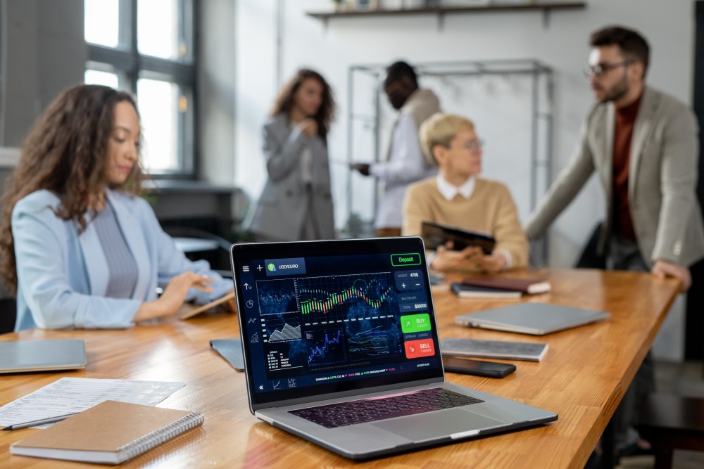 How to monetise your data to fuel growth in your business: Chat with Bill Schamrzo