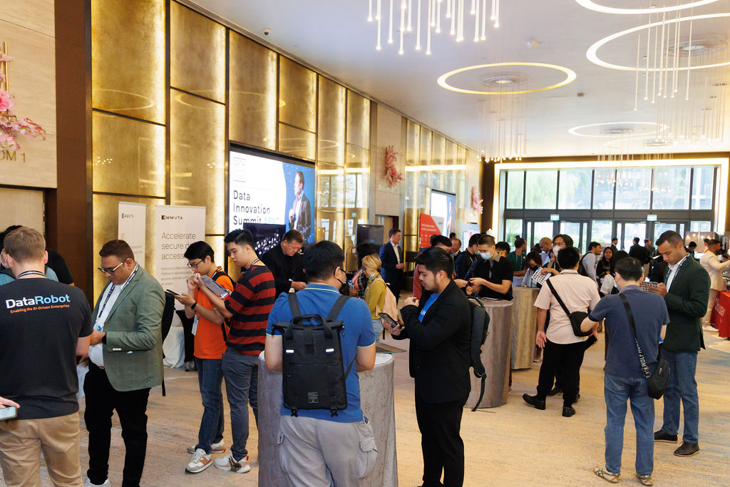 People at the Data Innovation Summit APAC in Singapore