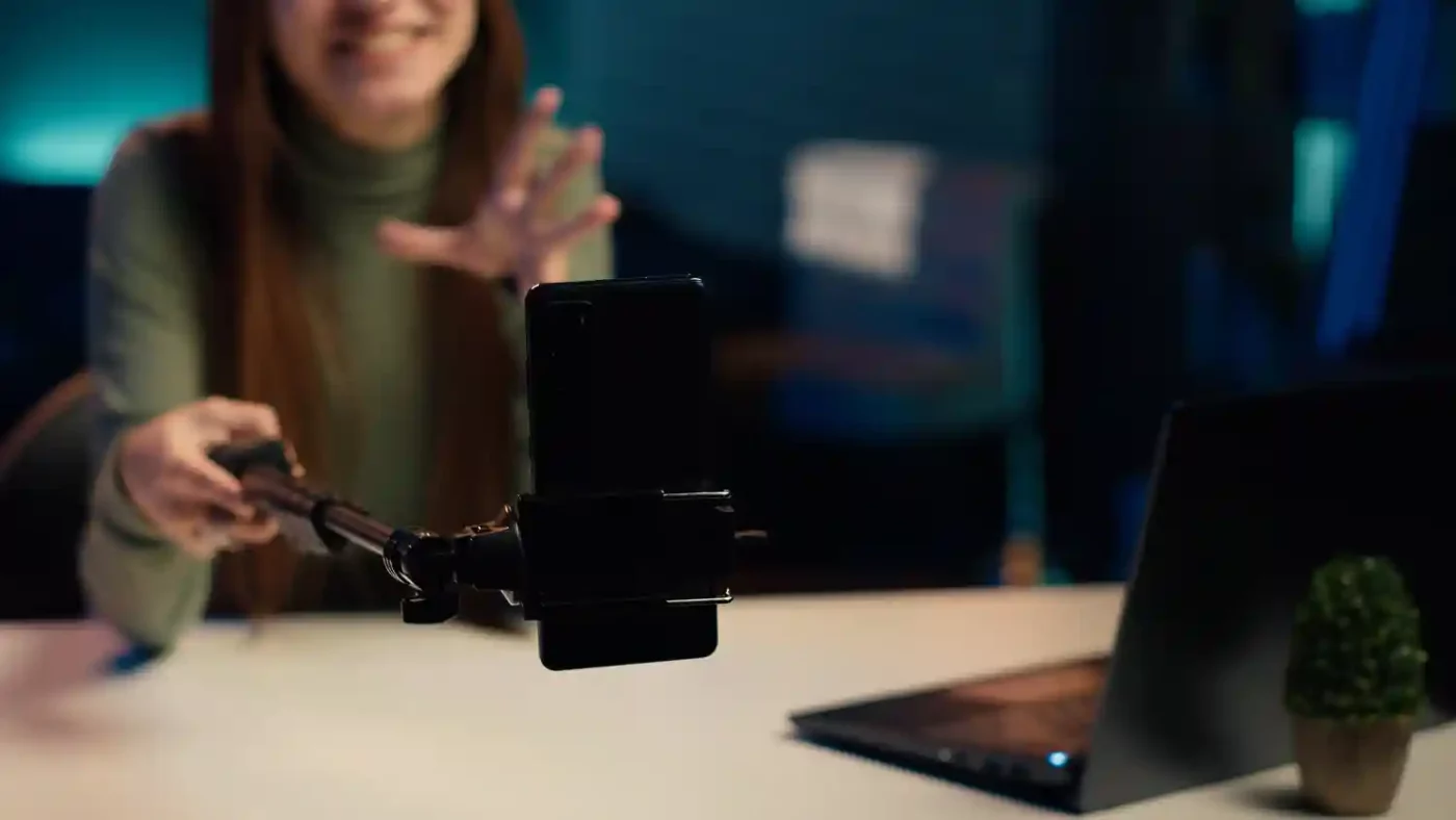 Meta has acquired the AI wearable startup - Limitless